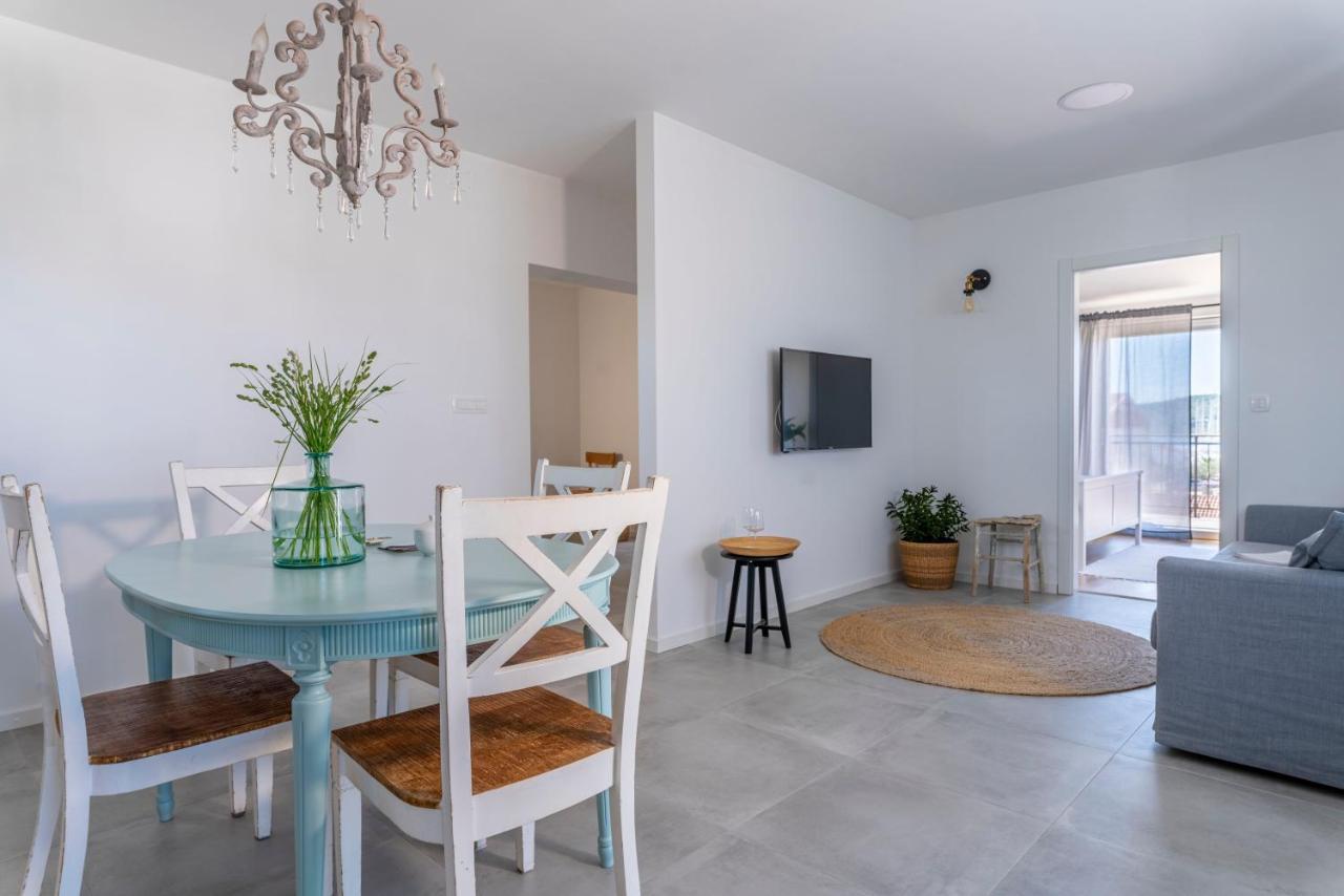 Charming Tale Apartments Modun19 Pirovac Exterior photo